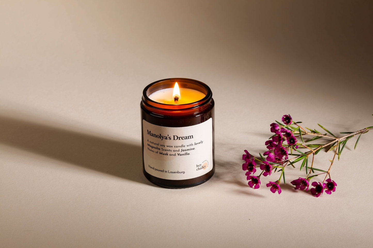 Duftkerze „Manolya's Dream" | Magnolie & weißer Moschus | Handgemacht | 155g - GlowHaus