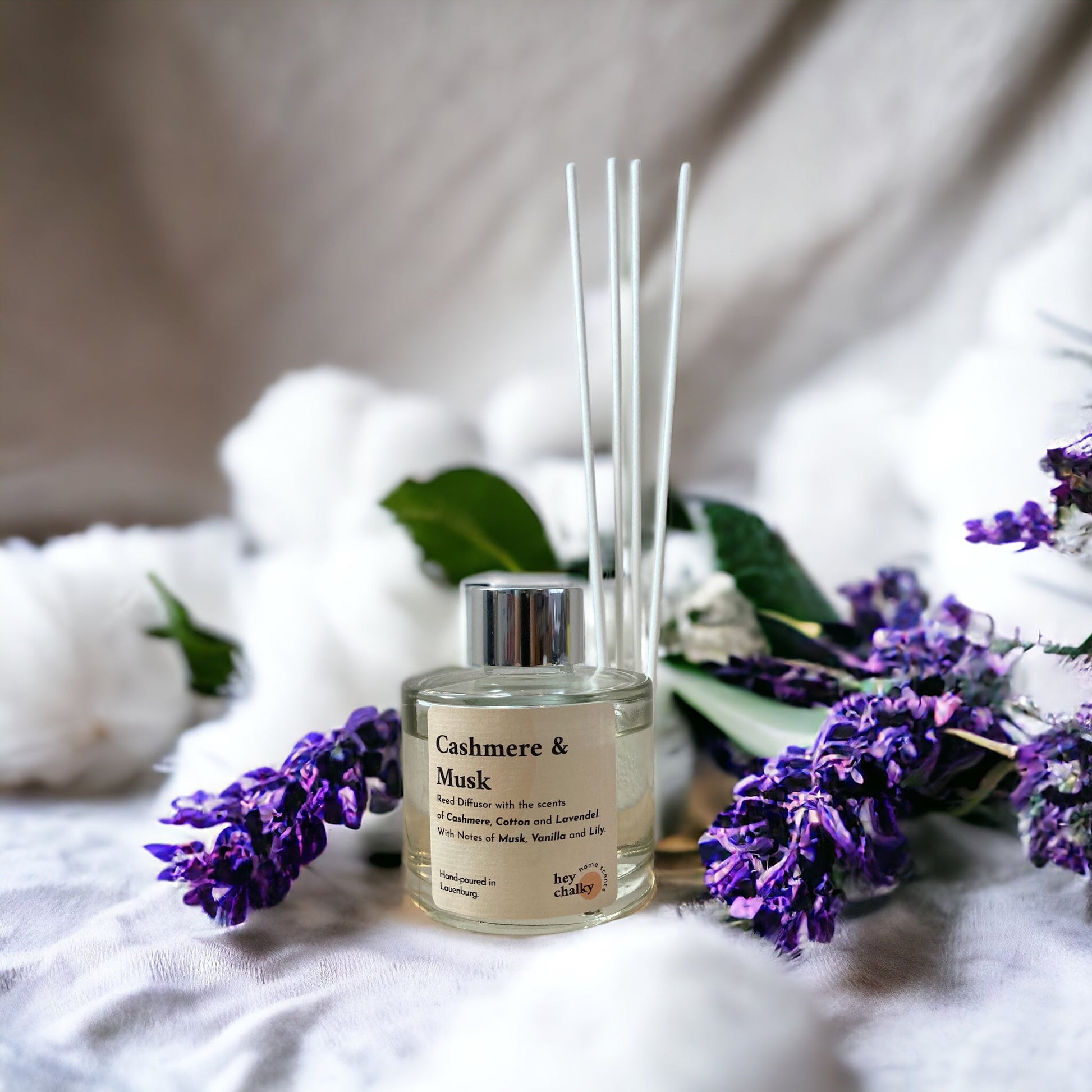 Reed Diffuser „Cashmere & Musk" | Kaschmir & Moschus | Raumduft Handgemacht - GlowHaus